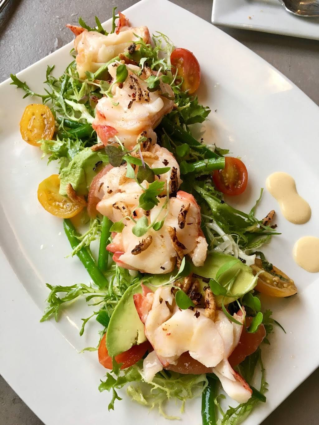 The Landing Restaurant | restaurant | 773 Ashmeade Rd, Moneta, VA 24121, USA | 5407213028 OR +1 540-721-3028