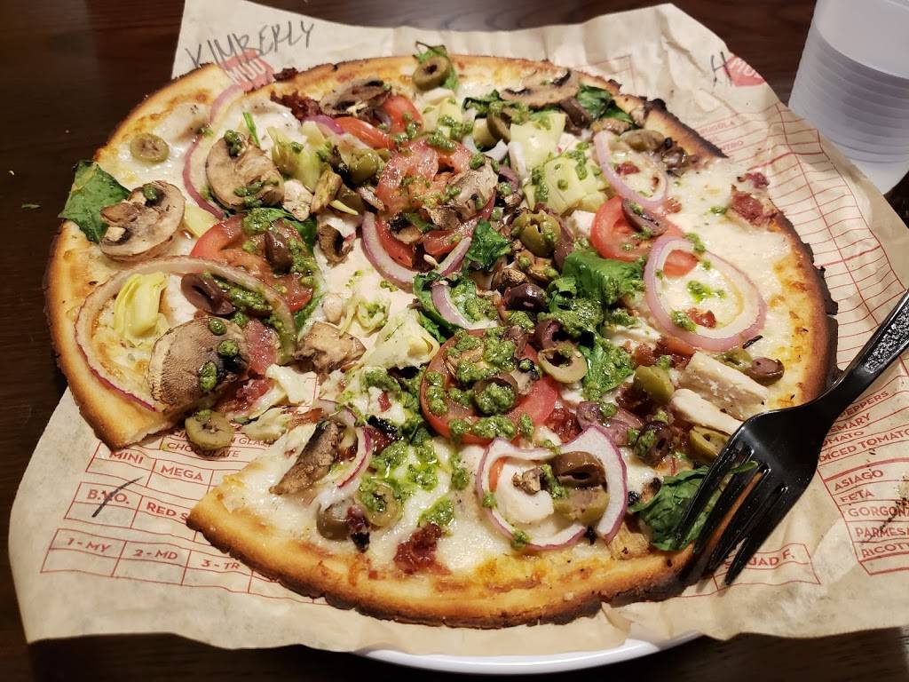MOD Pizza | restaurant | 617 N Redwood Rd #115, Saratoga Springs, UT 84045, USA | 3852471051 OR +1 385-247-1051