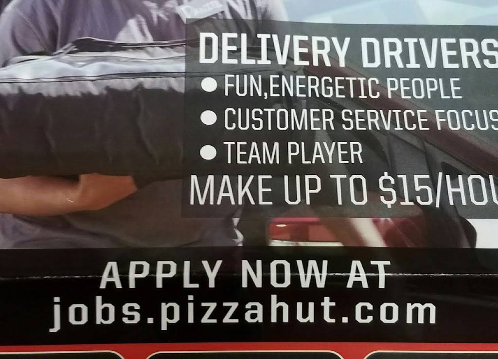 Pizza Hut | meal delivery | 2411 S, Rte 291, Independence, MO 64057, USA | 8163507725 OR +1 816-350-7725