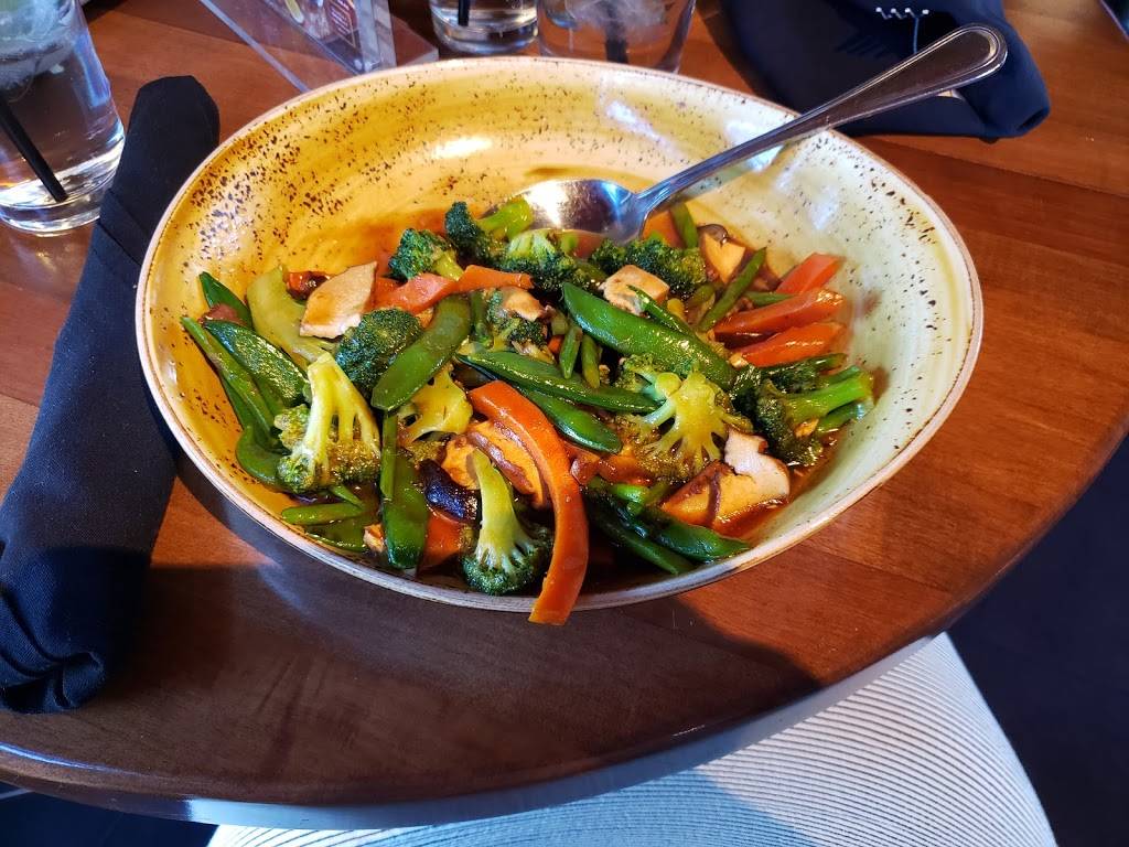 P.F. Changs | meal takeaway | Hamilton Place Mall, 2110 Hamilton Pl Blvd, Chattanooga, TN 37421, USA | 4232420045 OR +1 423-242-0045