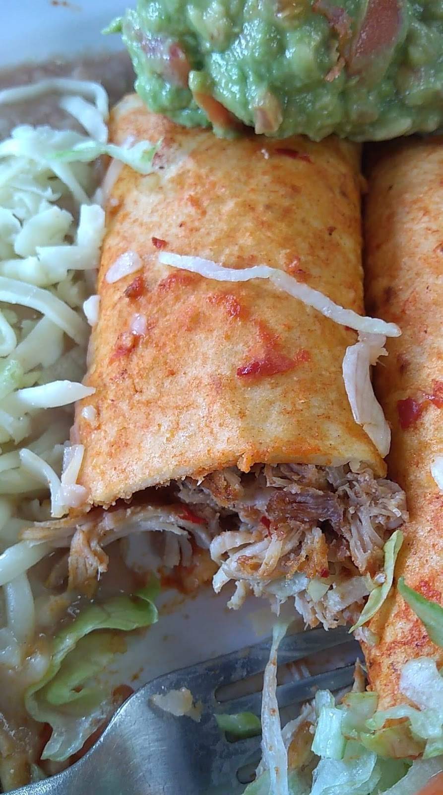 Tacos Y Salsas | restaurant | 9103 E Colfax Ave, Aurora, CO 80010, USA | 3033671046 OR +1 303-367-1046