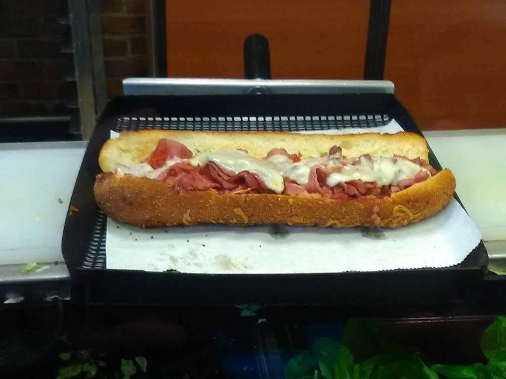 Subway | meal takeaway | 30365 SE High Point Way, Preston, WA 98050, USA | 4252223888 OR +1 425-222-3888