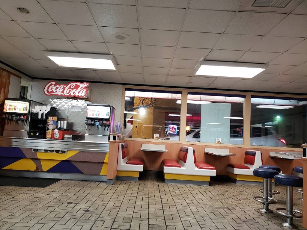 Carls Jr. | restaurant | 758 S Boulder Hwy, Henderson, NV 89015, USA | 7025643033 OR +1 702-564-3033