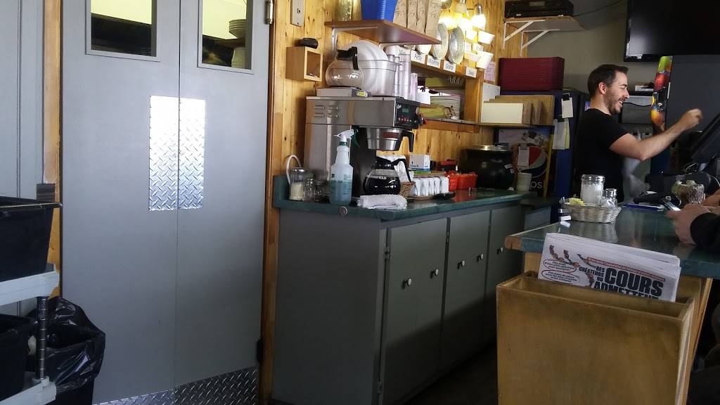 Cantine Les Bessons | restaurant | 2725 Boulevard Lemire, Drummondville, QC J2B 7C3, Canada | 8194776695 OR +1 819-477-6695