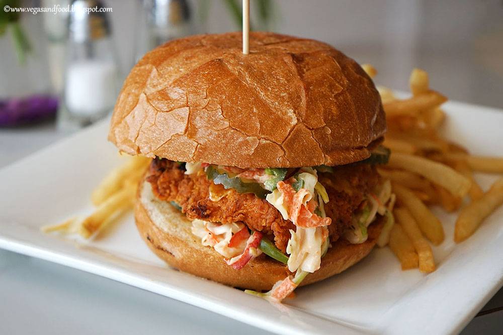 Brus Wiffle Marina Del Rey | restaurant | 3105 Washington Blvd, Marina Del Rey, CA 90292, USA | 3108819162 OR +1 310-881-9162