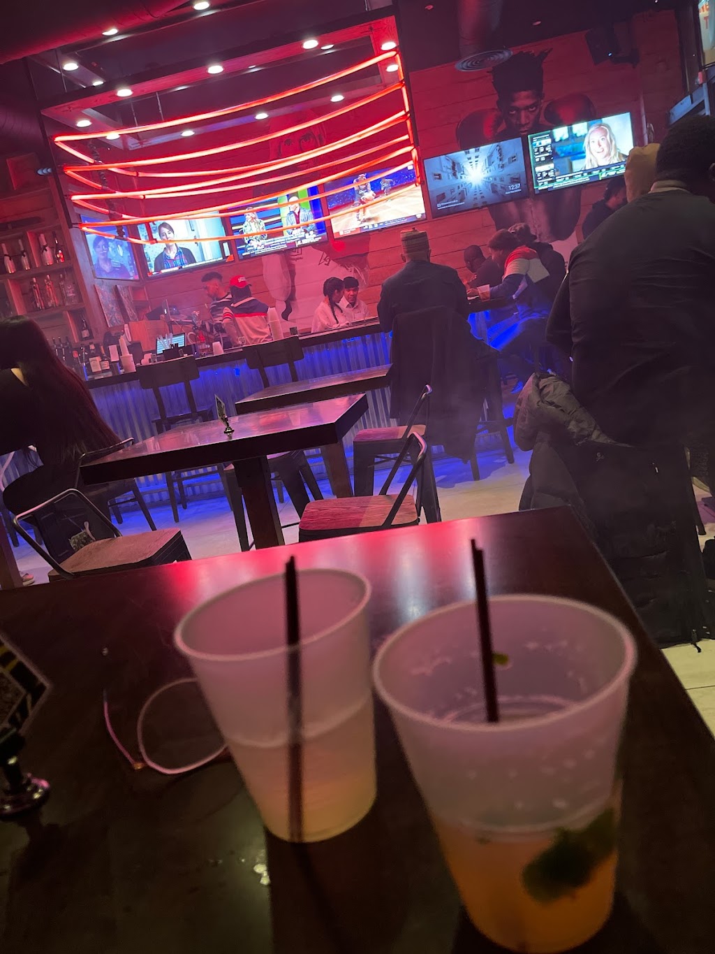 Kanü Bar|Grill | restaurant | 3628 Broadway, New York, NY 10031, USA | 9174104127 OR +1 917-410-4127