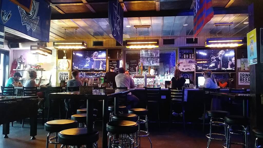 Hideaway on Henderson | restaurant | 2405 N Henderson Ave, Dallas, TX 75206, USA | 9726853440 OR +1 972-685-3440