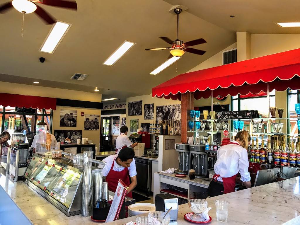 The Red Hut Café | cafe | 3660 Lake Tahoe Blvd, South Lake Tahoe, CA 96150, USA | 5305441595 OR +1 530-544-1595