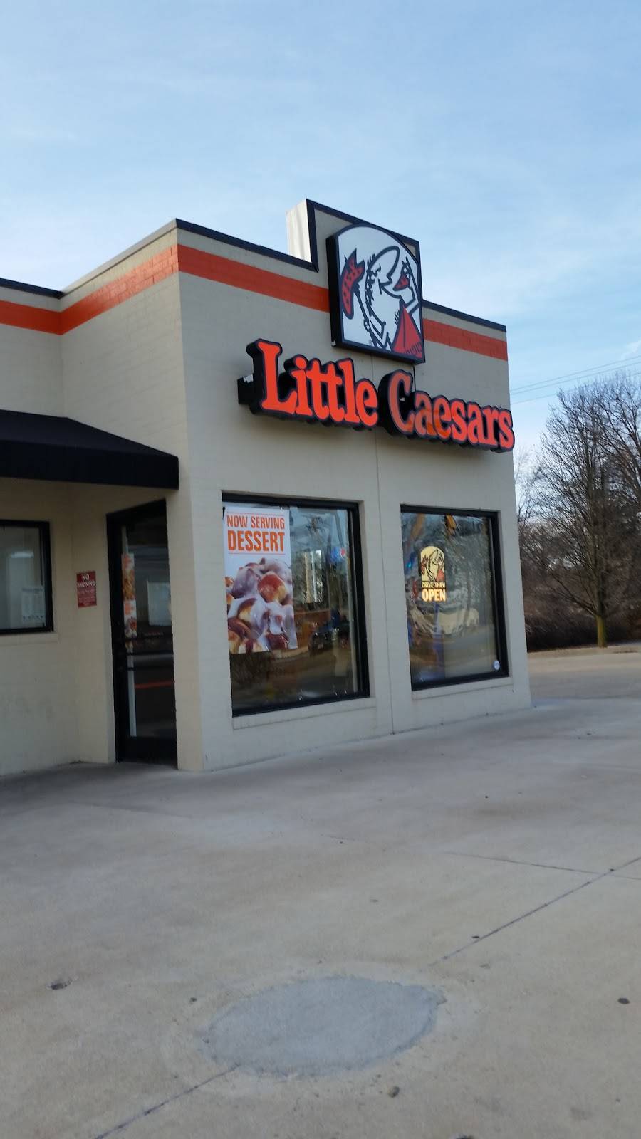 Little Caesars Pizza | meal takeaway | 5218 Godfrey Rd, Godfrey, IL 62035, USA | 6184667979 OR +1 618-466-7979
