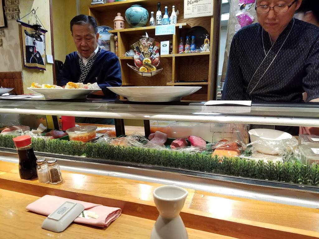 Plum House Restaurant | restaurant | 12 Lake St, Monroe, NY 10950, USA | 8457830211 OR +1 845-783-0211