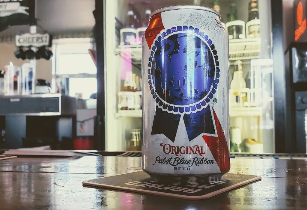 Pats Local Tavern | restaurant | 412 Royalty Pl #2026, Fountain, CO 80817, USA | 7194006782 OR +1 719-400-6782