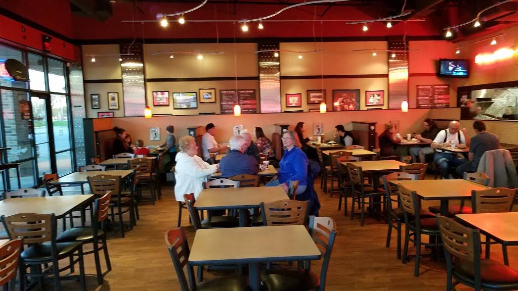 PepperJax Grill | restaurant | 8406 Park Dr, Omaha, NE 68127, USA | 4029324796 OR +1 402-932-4796