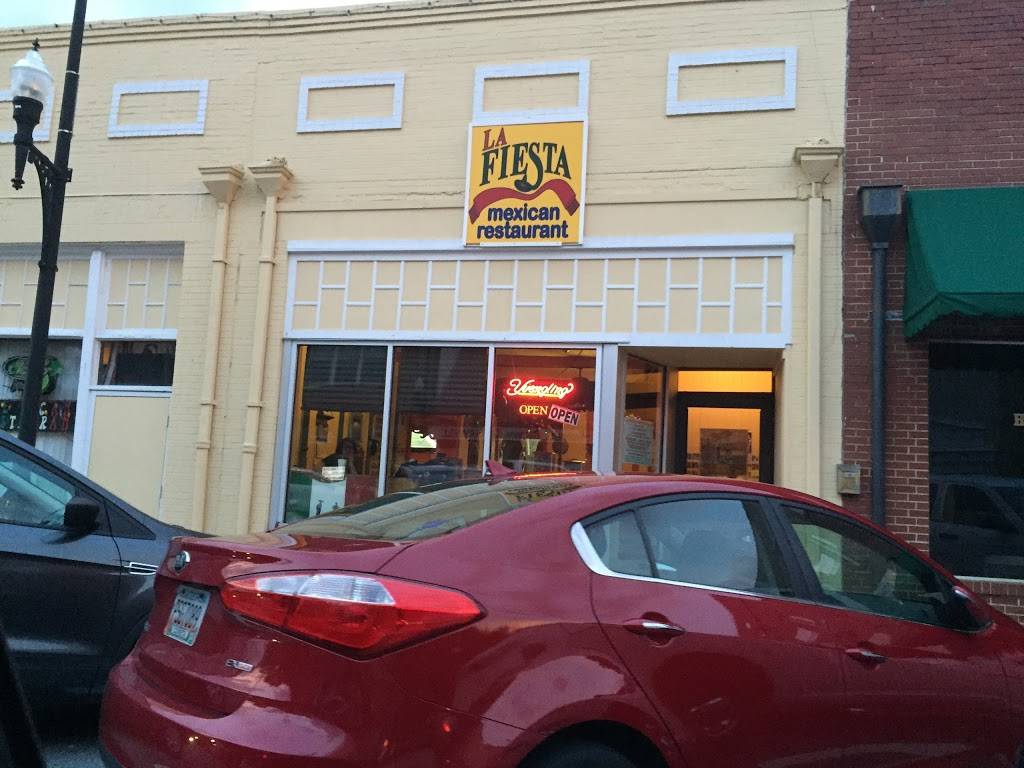 La Fiesta | restaurant | 7 Jackson St, Newnan, GA 30263, USA | 7702513637 OR +1 770-251-3637