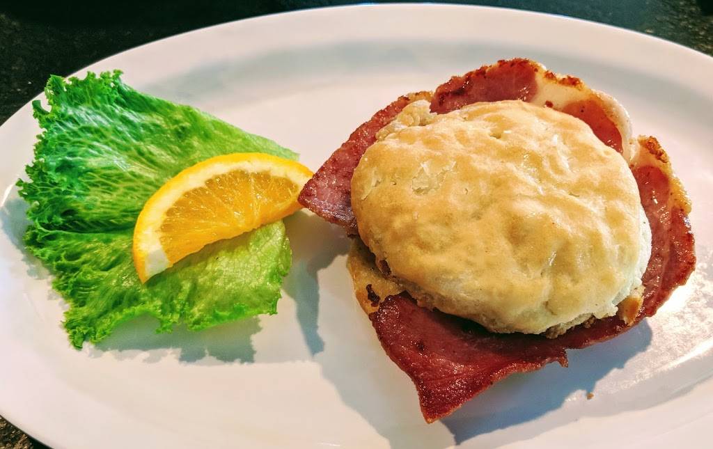 The World Famous Stadium Inn | meal takeaway | 3007 Fort Ave, Lynchburg, VA 24501, USA | 4346164199 OR +1 434-616-4199