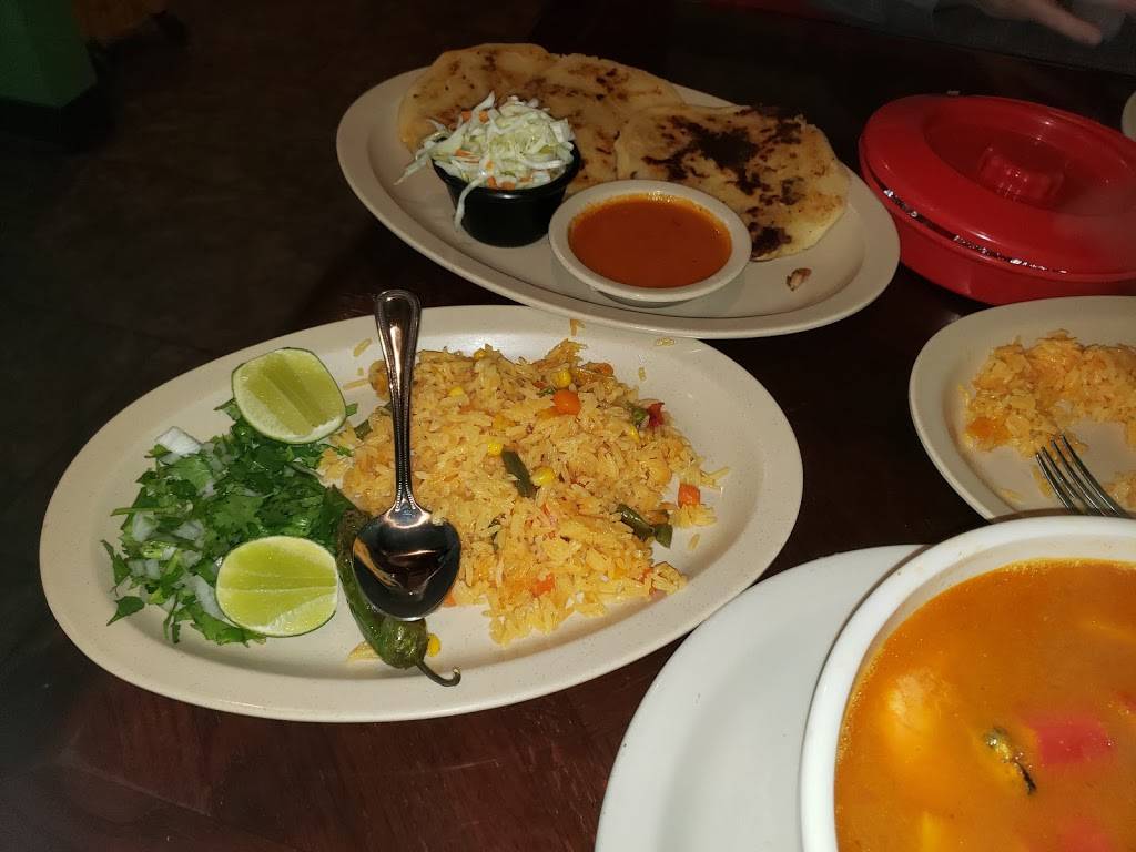 Paisanos Taqueria | restaurant | 226 E Main St, Green Forest, AR 72638, USA | 8704384250 OR +1 870-438-4250