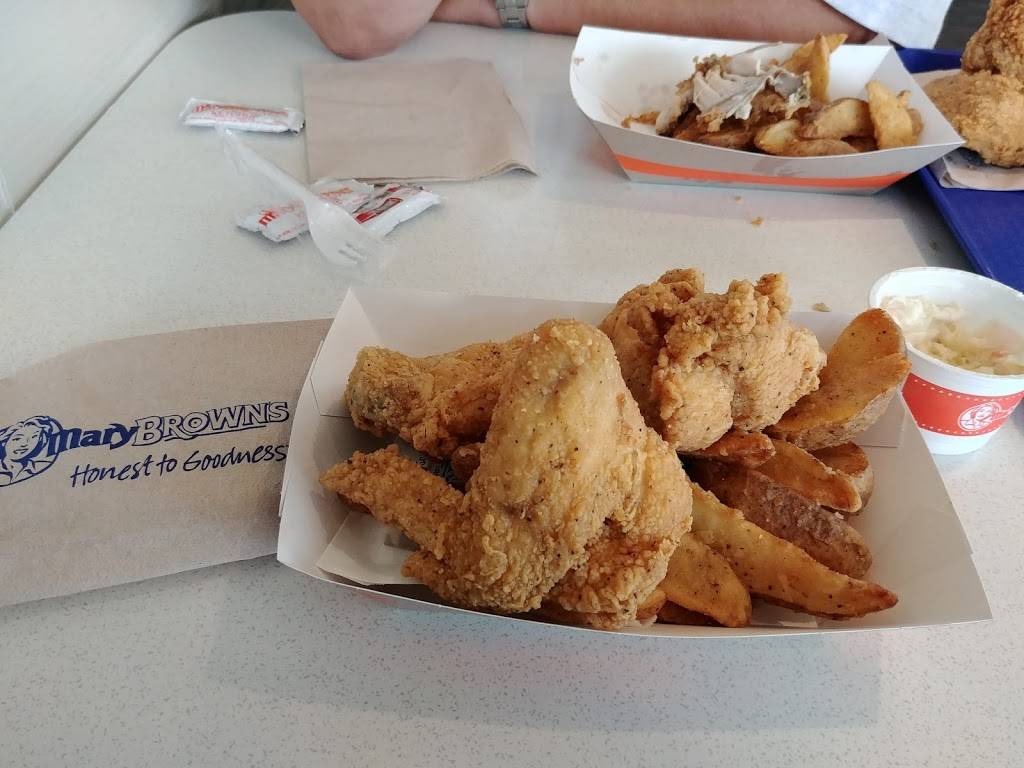 Mary Browns Chicken & Taters | restaurant | 17 Russell St W, Lindsay, ON K9V 2W5, Canada | 7053281802 OR +1 705-328-1802