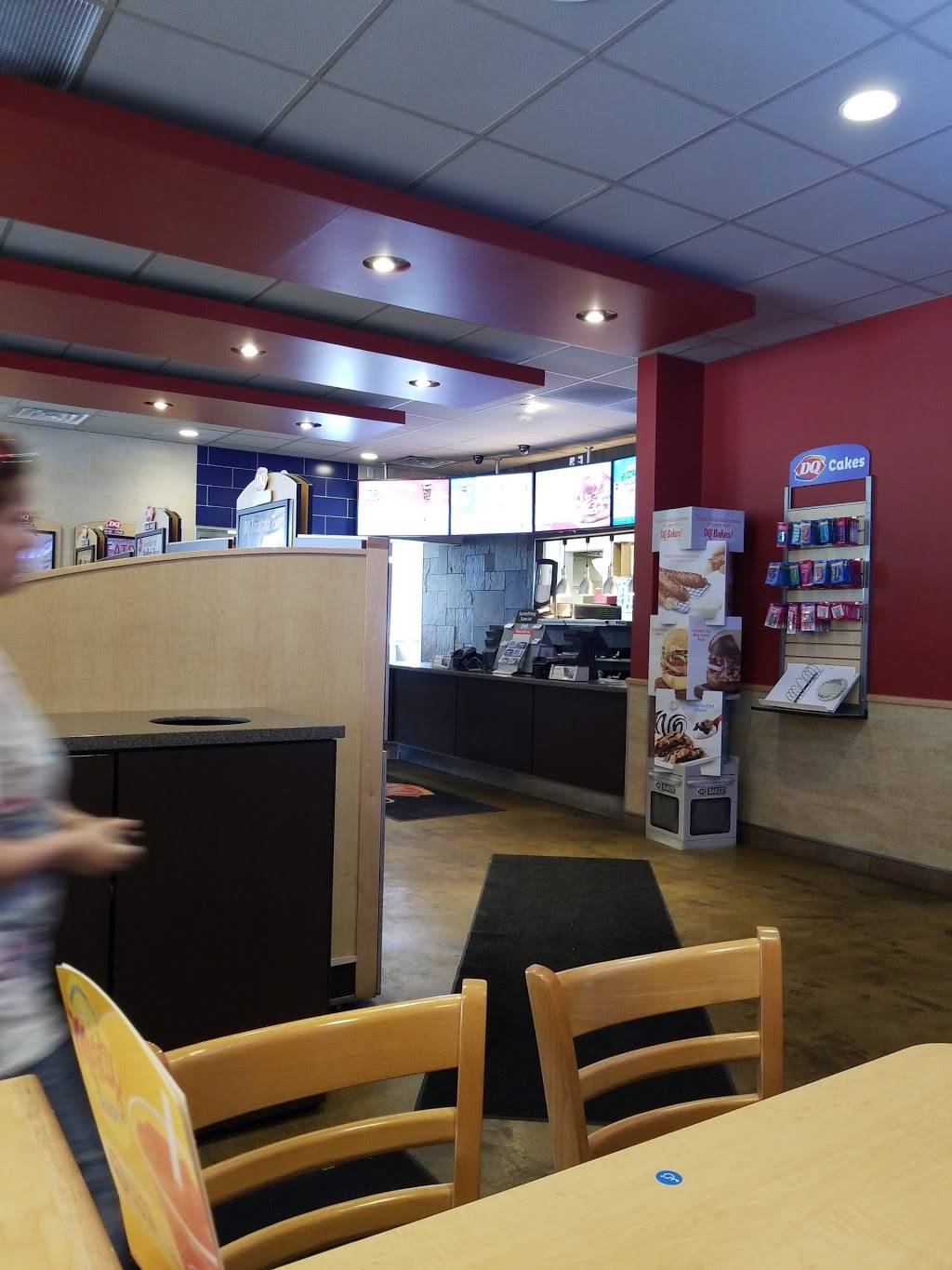 Dairy Queen Grill & Chill | restaurant | 3132 St Joe Center Rd, Fort Wayne, IN 46835, USA | 2603876206 OR +1 260-387-6206