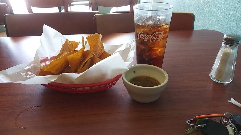 Mariscos La Costena | restaurant | 713 S Orange Blossom Trail, Apopka, FL 32703, USA | 4078805000 OR +1 407-880-5000