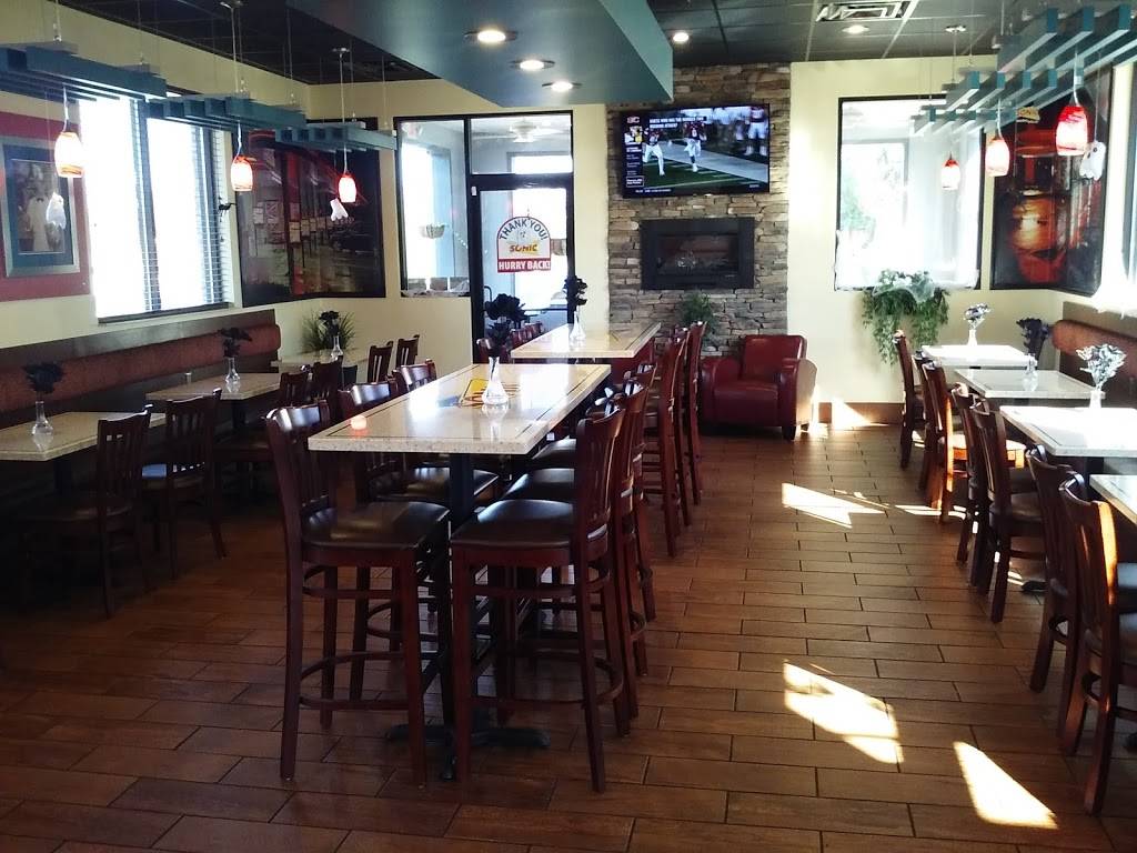 Sonic Drive-In | restaurant | 101 Baughman Ave, Danville, KY 40422, USA | 8592368565 OR +1 859-236-8565