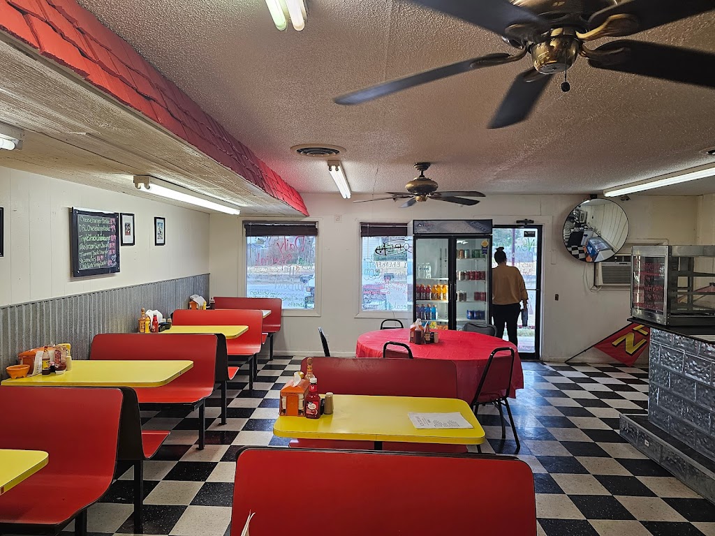 KJs 270 Grill | restaurant | 216 N Calumet Rd, Calumet, OK 73014, USA | 4058932552 OR +1 405-893-2552