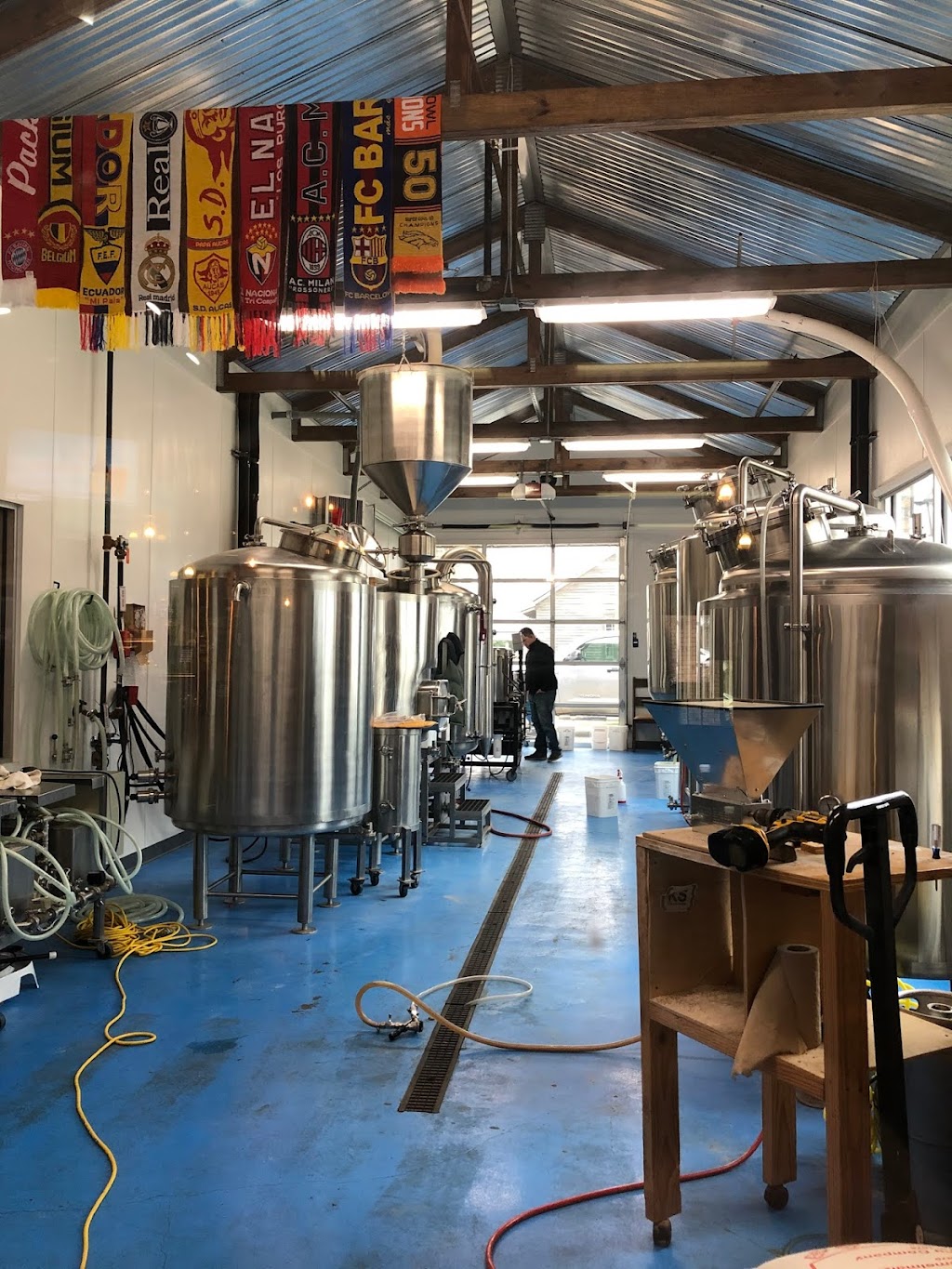 Fresh Catch Bistreaux/Broken Wheel Brewery | restaurant | 109 Tunica Dr E, Marksville, LA 71351, USA | 3182536543 OR +1 318-253-6543