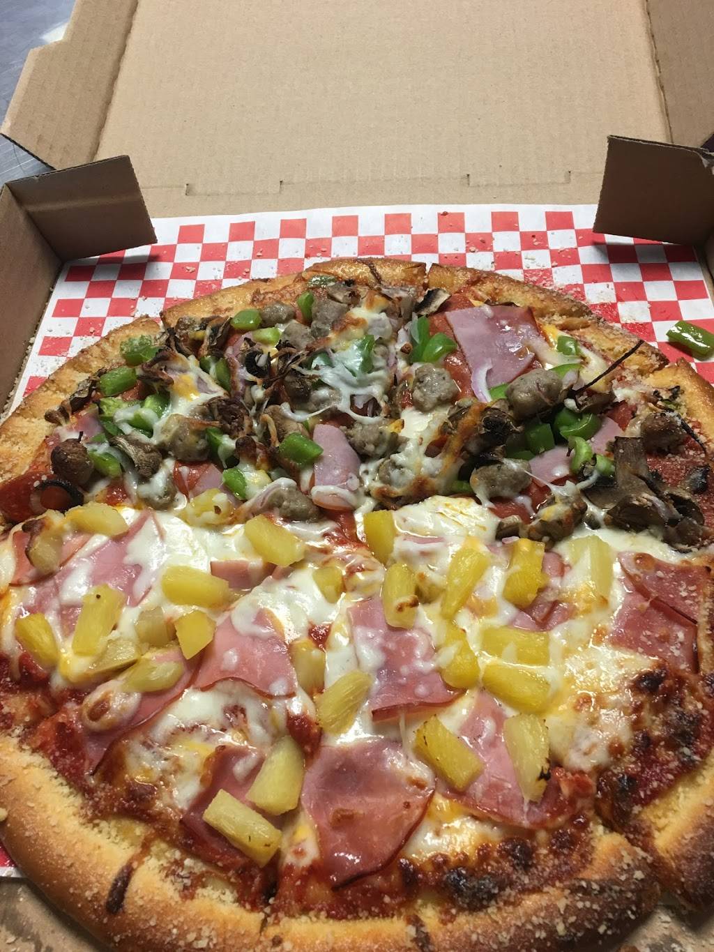 Hog Canyon Deli | restaurant | 16811 Yolo Ave, Esparto, CA 95627, USA | 5307871828 OR +1 530-787-1828