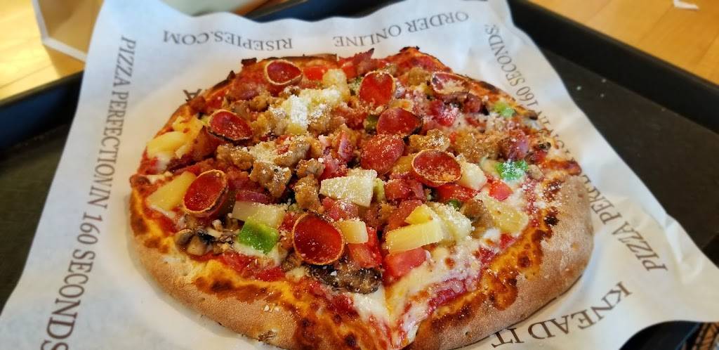 Rise Pie | restaurant | 1650 Premium Outlet Blvd, Aurora, IL 60502, USA | 6304998810 OR +1 630-499-8810