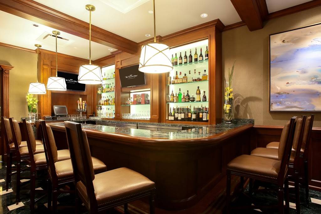 Rugby Grille | restaurant | 100 Townsend St, Birmingham, MI 48009, USA | 2486425999 OR +1 248-642-5999