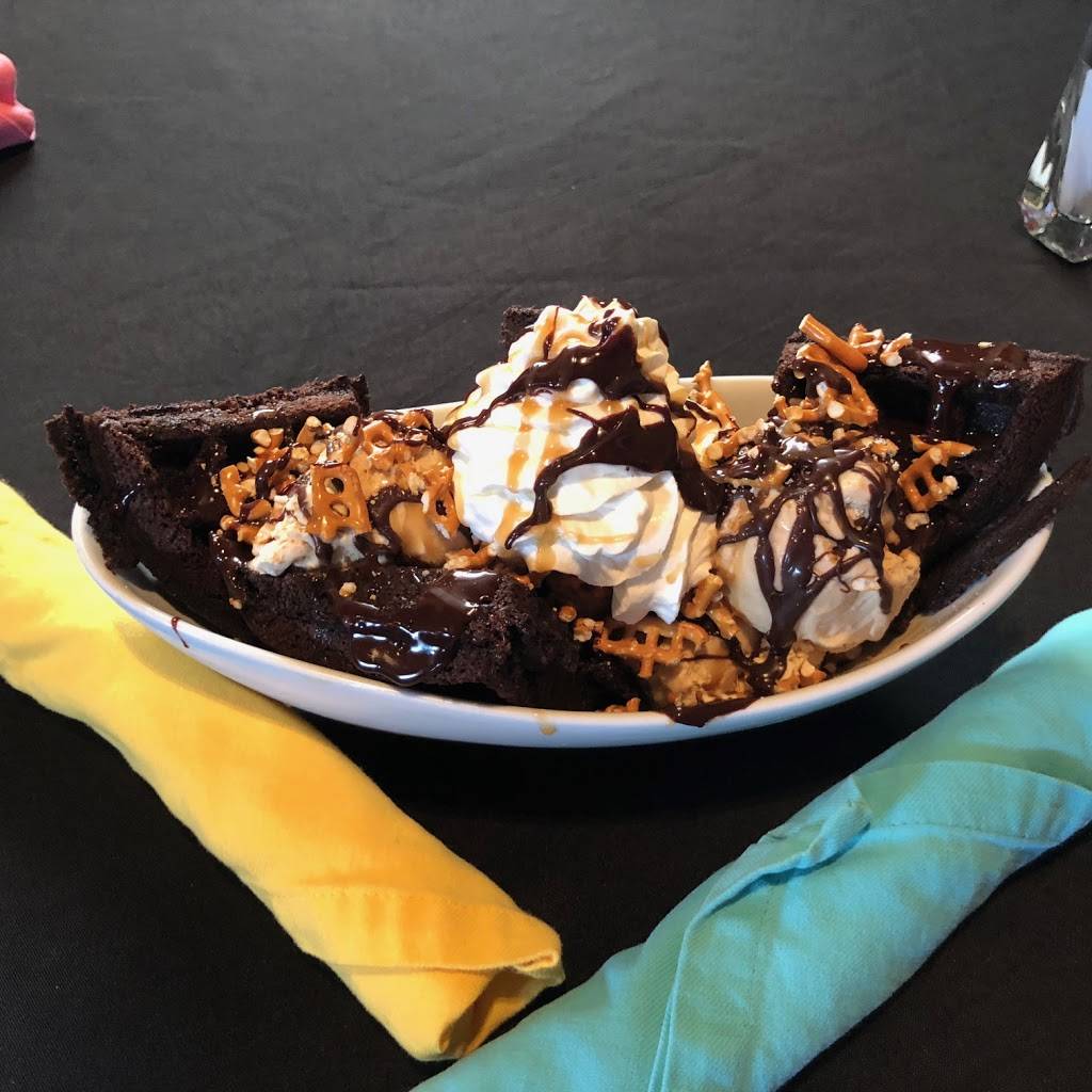 Mark Allens American Kitchen | restaurant | 1402 Peoria St, Peru, IL 61354, USA | 8152200642 OR +1 815-220-0642