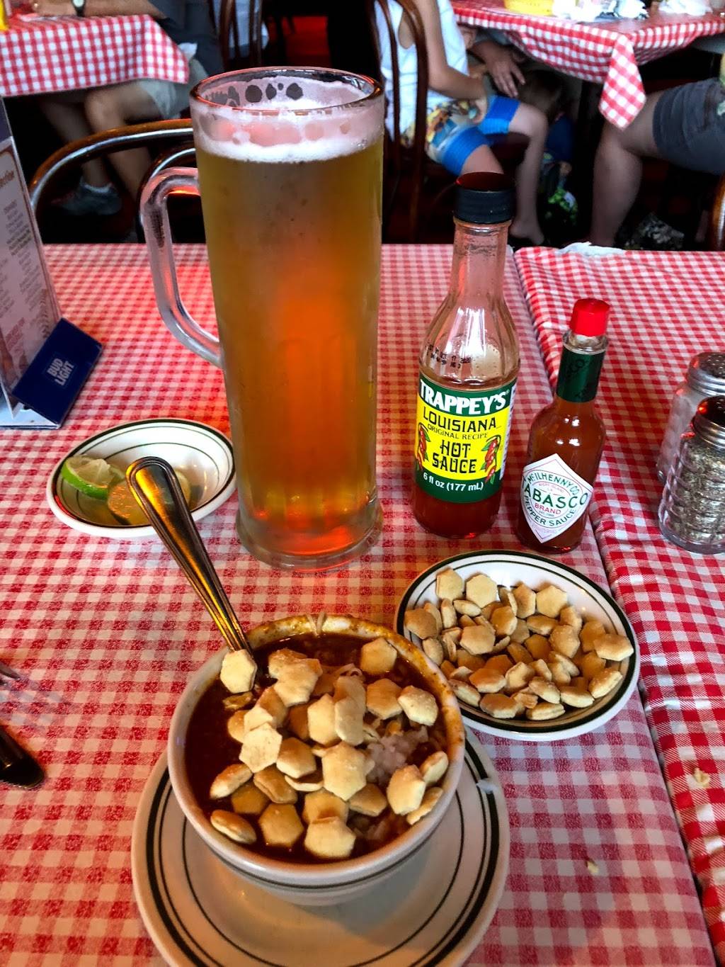 Tony Packos Restaurant | cafe | 1902 Front St, Toledo, OH 43605, USA | 4196916054 OR +1 419-691-6054