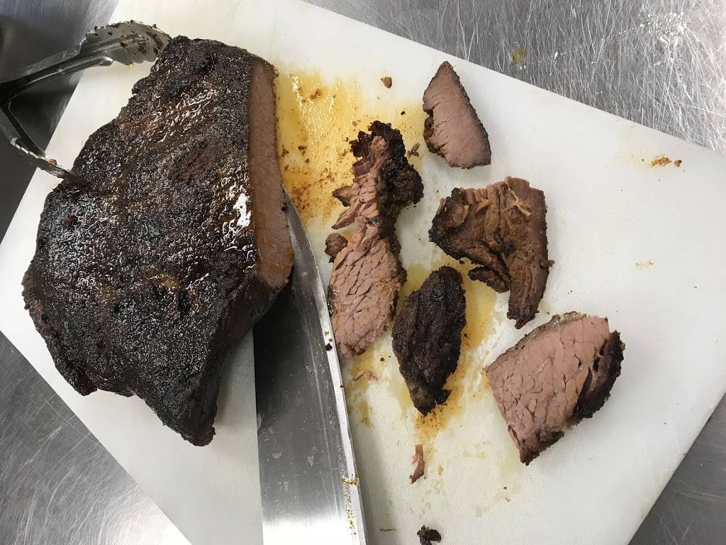 Rock On American BBQ | restaurant | 3334 US-41, Fort Myers, FL 33901, USA | 2393173111 OR +1 239-317-3111