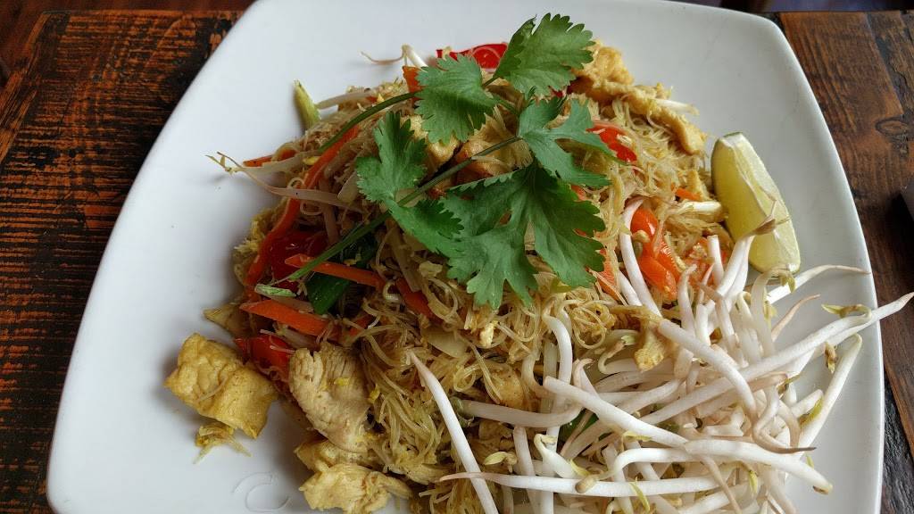 Thaiphoon | restaurant | 2011 S St NW, Washington, DC 20009, USA | 2026673505 OR +1 202-667-3505