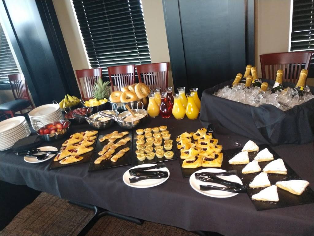 District 36 Wine Bar & Grille | restaurant | 1375 SW Vintage Pkwy, Ankeny, IA 50023, USA | 5152612502 OR +1 515-261-2502