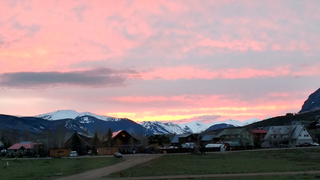 Crested Butte South General Store | restaurant | 228 Elcho Ave, Crested Butte, CO 81224, USA | 9703492783 OR +1 970-349-2783