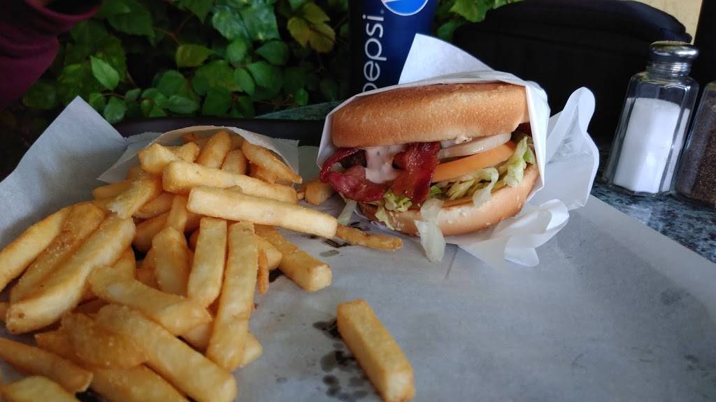 Boulevard Burgers | restaurant | 21718 Ventura Blvd, Woodland Hills, CA 91364, USA | 8187036005 OR +1 818-703-6005