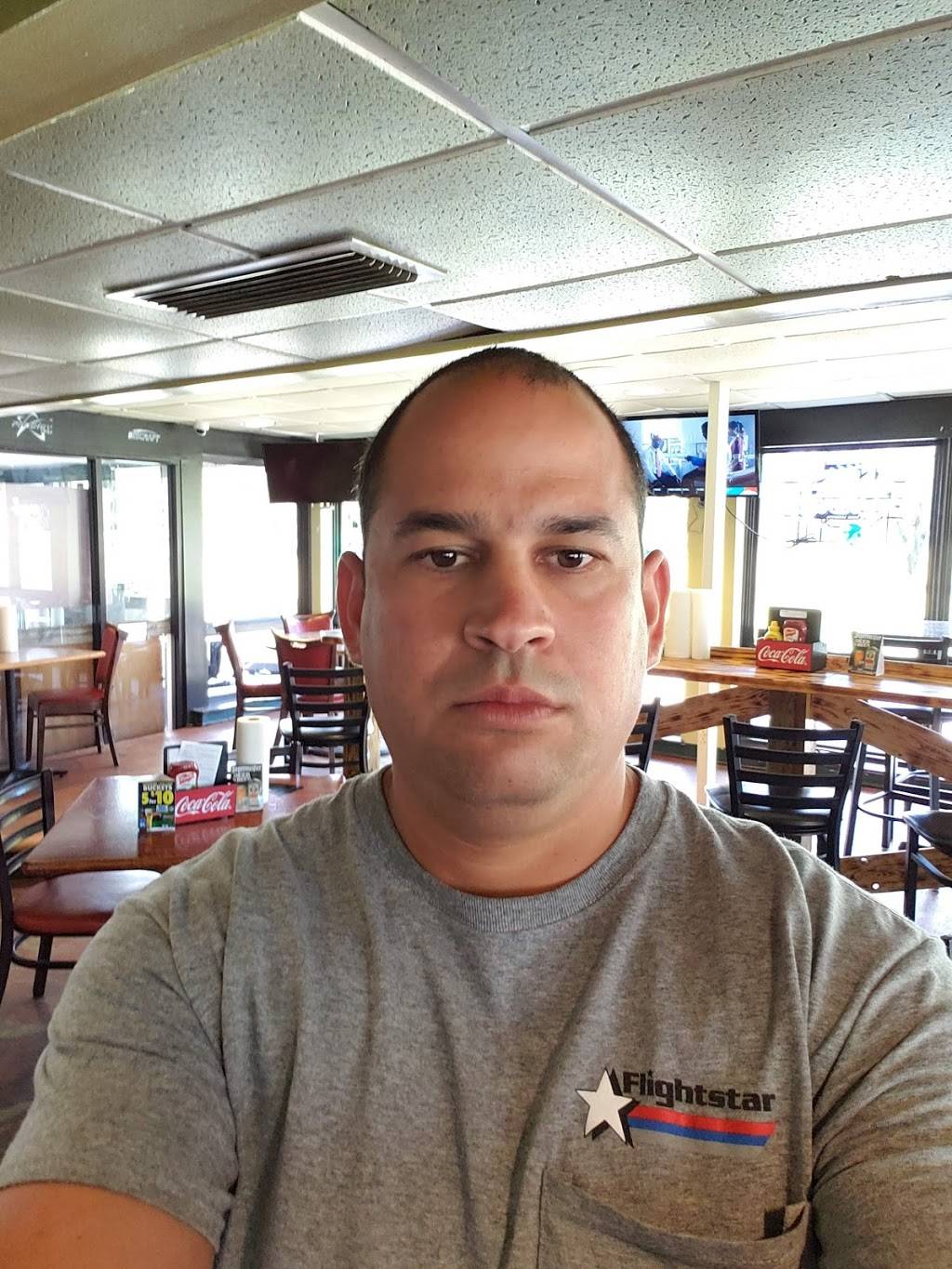 New World Grill | restaurant | 13715 Lake Newman St, Jacksonville, FL 32221, USA | 9043745918 OR +1 904-374-5918