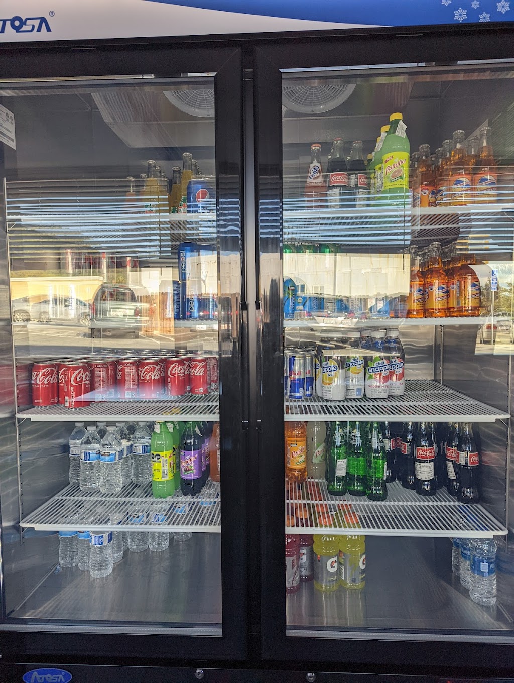 Pupuseria Blankita | restaurant | 48b N San Pedro Rd, San Rafael, CA 94903, USA | 4157853443 OR +1 415-785-3443