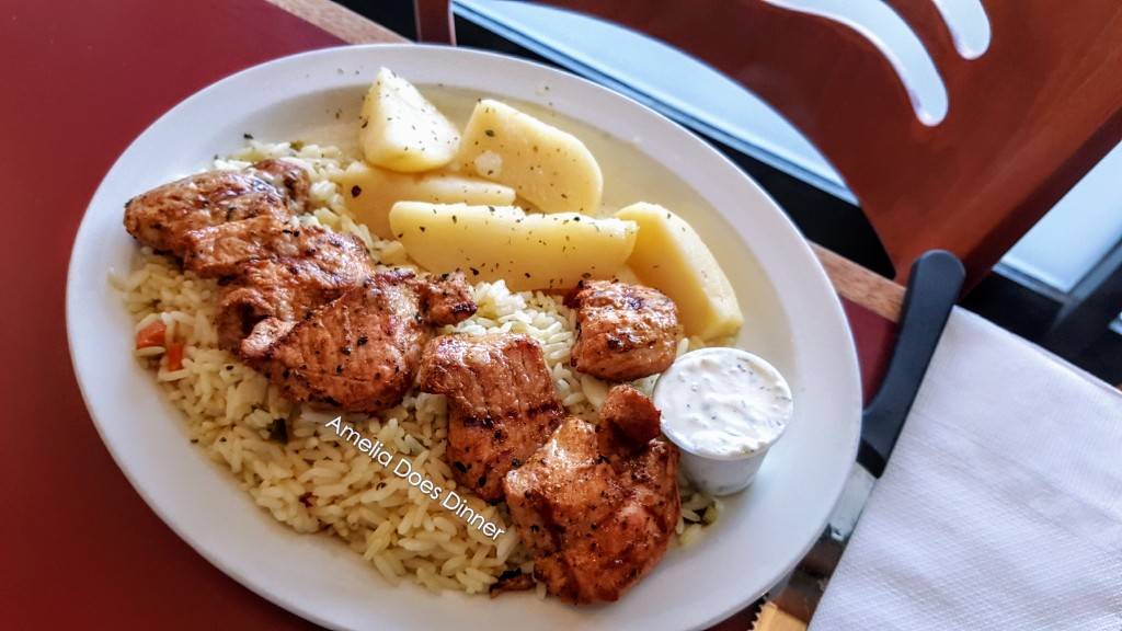 Hunters Family Restaurant | restaurant | 2574 Birchmount Rd, Scarborough, ON M1T 2M5, Canada | 4162916340 OR +1 416-291-6340