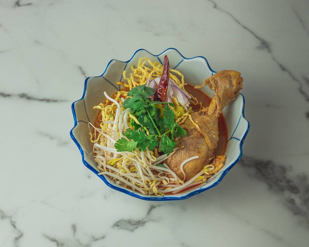 Kin Dee | restaurant | 1533 N Shepherd Dr Suite 160, Houston, TX 77008, USA | 2818262655 OR +1 281-826-2655