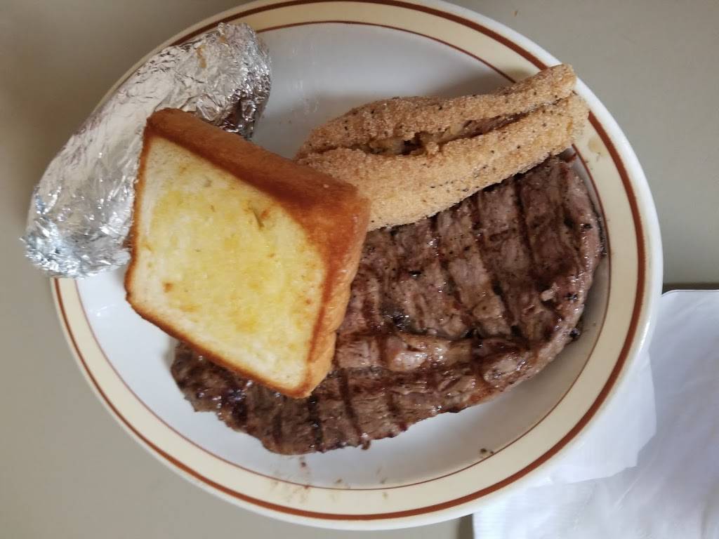 Centerville Fish & Steak | restaurant | 8788 MS-363, Mantachie, MS 38855, USA | 6622827515 OR +1 662-282-7515