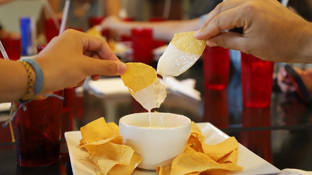 Mexi Kings Grill | restaurant | 801 Green Springs Hwy, Homewood, AL 35209, USA | 2054074232 OR +1 205-407-4232