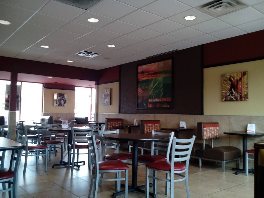 Arbys | restaurant | 3751 Lexington Ave N, Arden Hills, MN 55126, USA | 6517667628 OR +1 651-766-7628