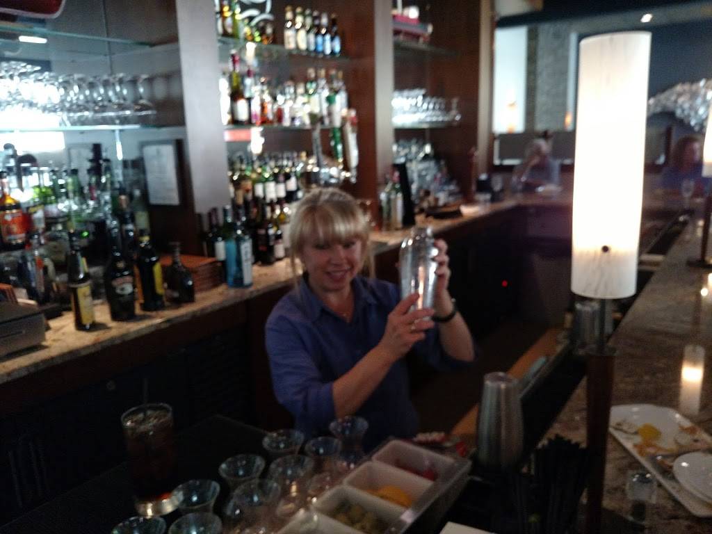 Waypoint Seafood & Grill | restaurant | 1480 Quarterpath Rd, Williamsburg, VA 23185, USA | 7572202228 OR +1 757-220-2228