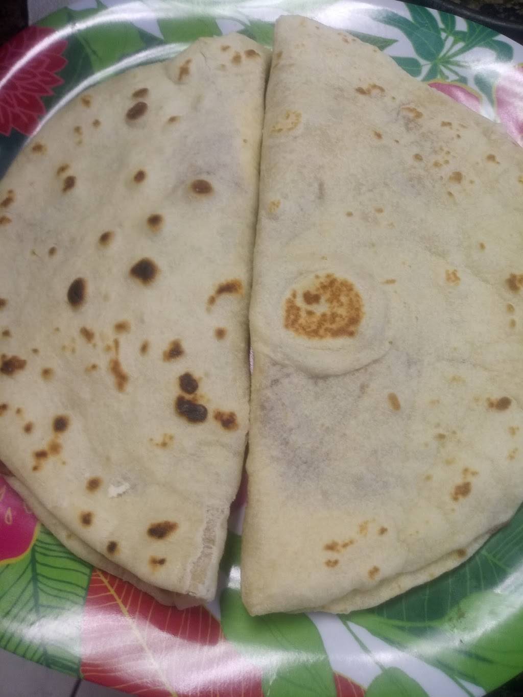 Merendero Las Isabeles | restaurant | 123 Northpoint Dr, Houston, TX 77060, USA | 8327239208 OR +1 832-723-9208