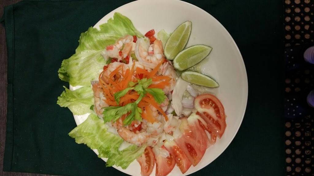 Lechonera El Sazon Criollo Castle Hill | restaurant | 682 Castle Hill Ave, Bronx, NY 10473, USA | 3478109018 OR +1 347-810-9018