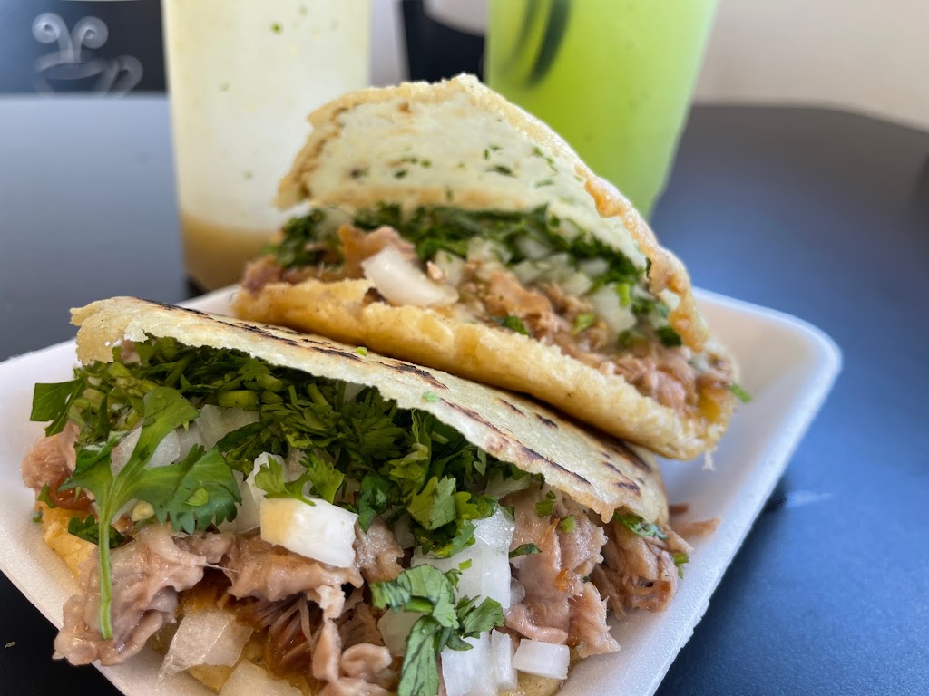 Chela’s y Carnitas and Rainbow Desserts | restaurant | 927 Armory Rd, Barstow, CA 92311, USA | 7605579315 OR +1 760-557-9315