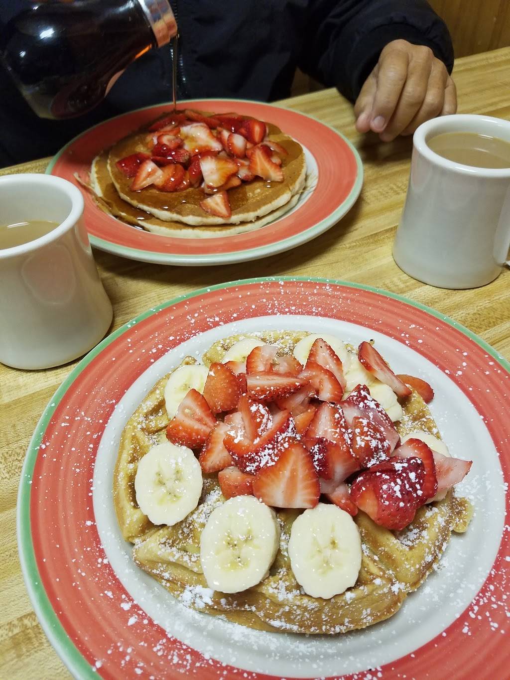 Milltown Diner | restaurant | 30 N Main St, Milltown, NJ 08850, USA | 7322463119 OR +1 732-246-3119