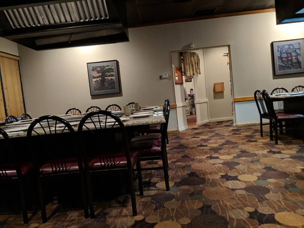 Kabuto Japanese Steak House | restaurant | 1001 E W.T. Harris Blvd, Charlotte, NC 28213, USA | 7045481219 OR +1 704-548-1219