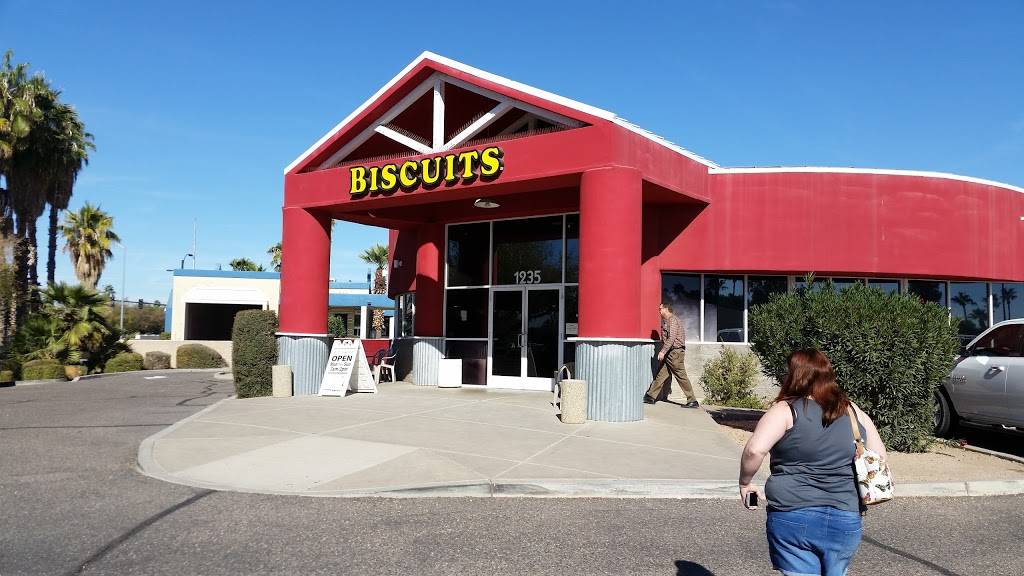 Biscuits | restaurant | 1235 N Gilbert Rd, Gilbert, AZ 85234, USA | 4804970321 OR +1 480-497-0321