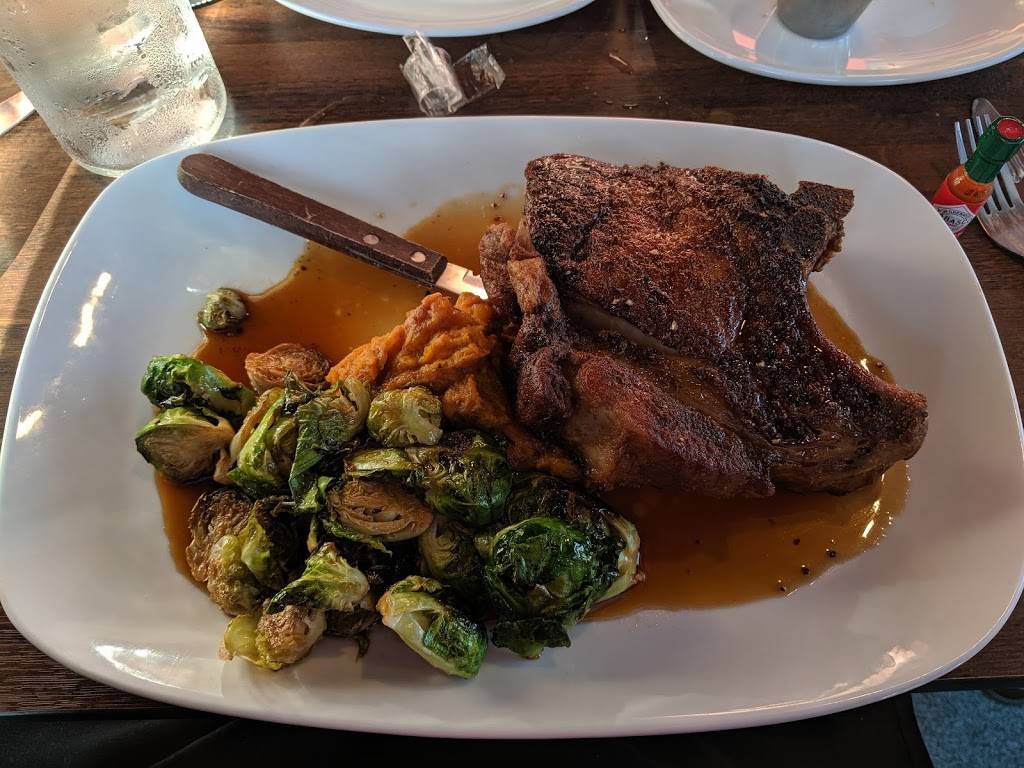 Soirée Steak & Oyster House | restaurant | 1512 E 18th St, Kansas City, MO 64108, USA | 8162145706 OR +1 816-214-5706